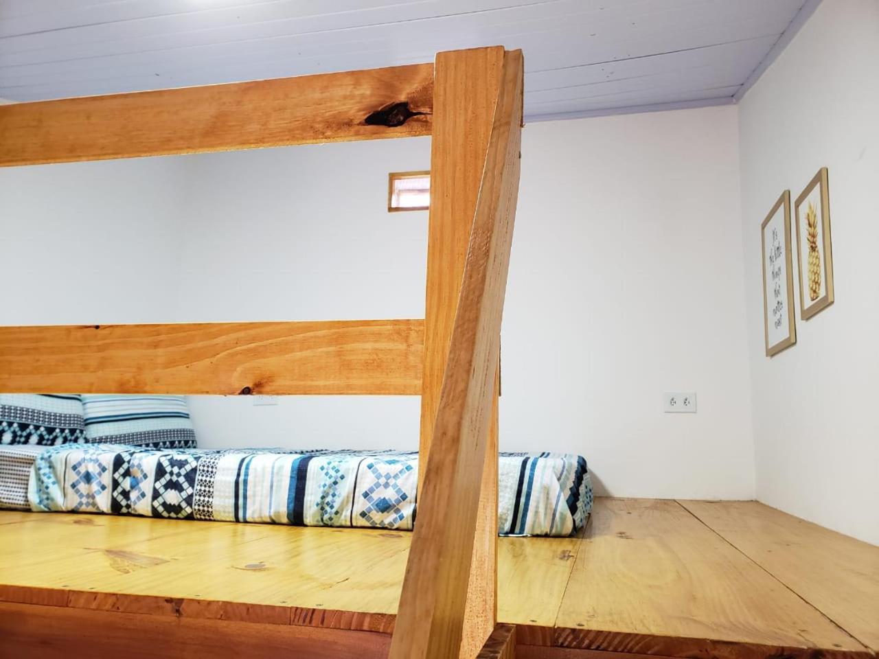 Santo Quintal Hostel 우바투바 외부 사진